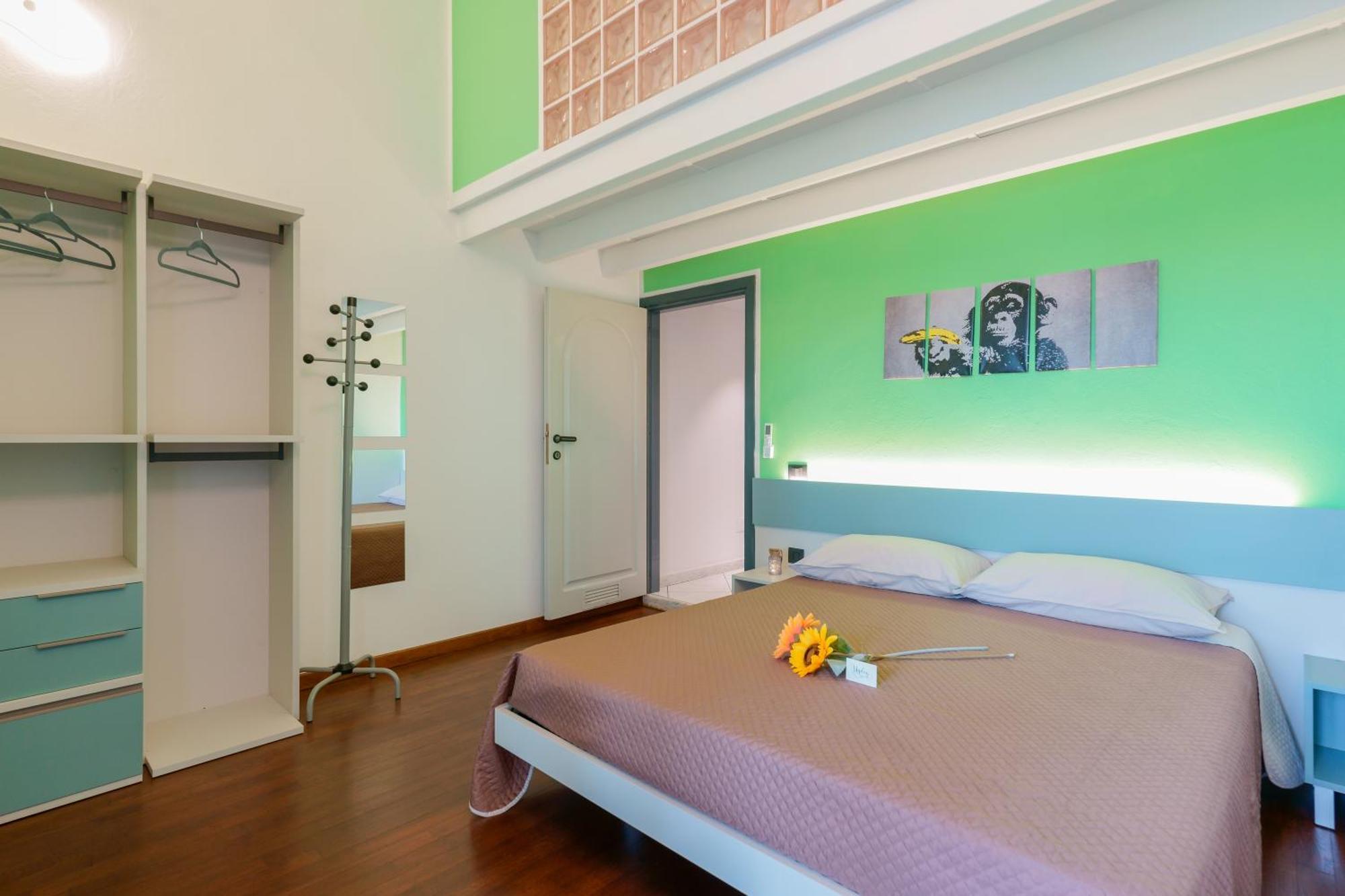 Unplug Bed & Breakfast Quartu Sant'Elena Bagian luar foto