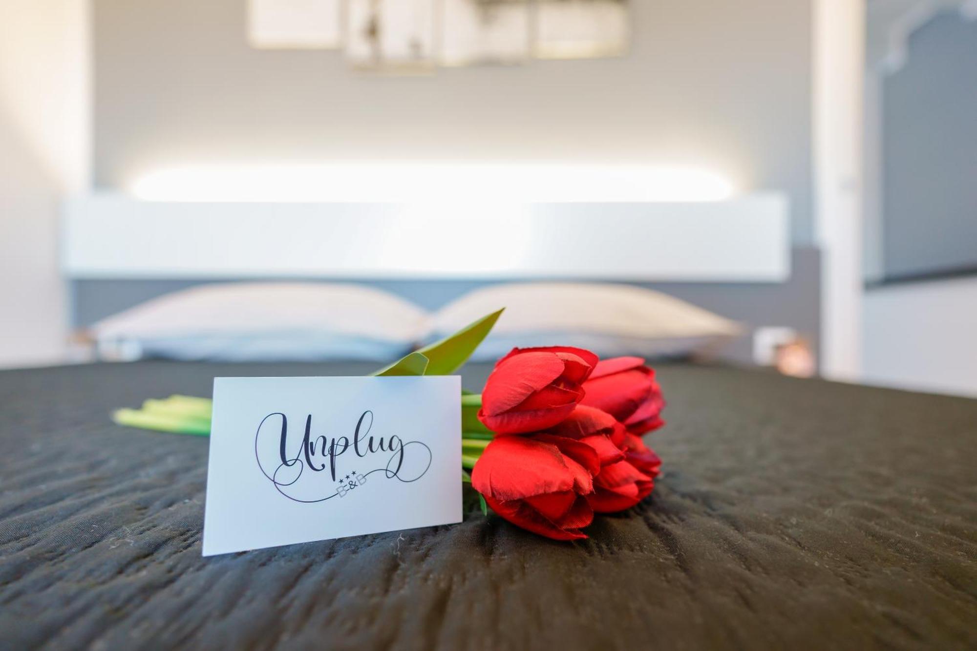 Unplug Bed & Breakfast Quartu Sant'Elena Bagian luar foto
