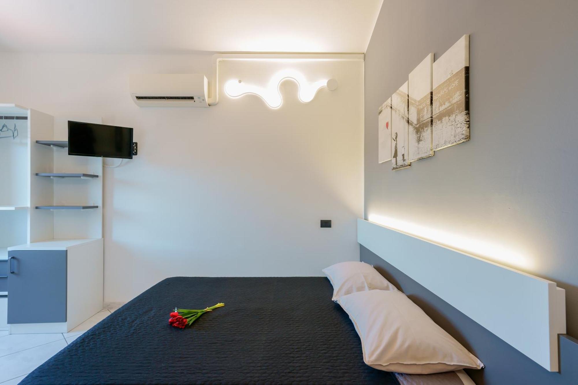 Unplug Bed & Breakfast Quartu Sant'Elena Bagian luar foto
